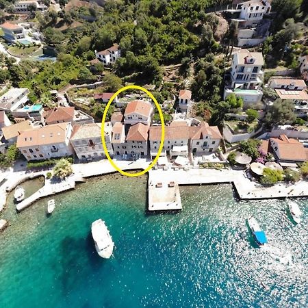 Rose - Apartmani Janovic Luštica Exterior foto