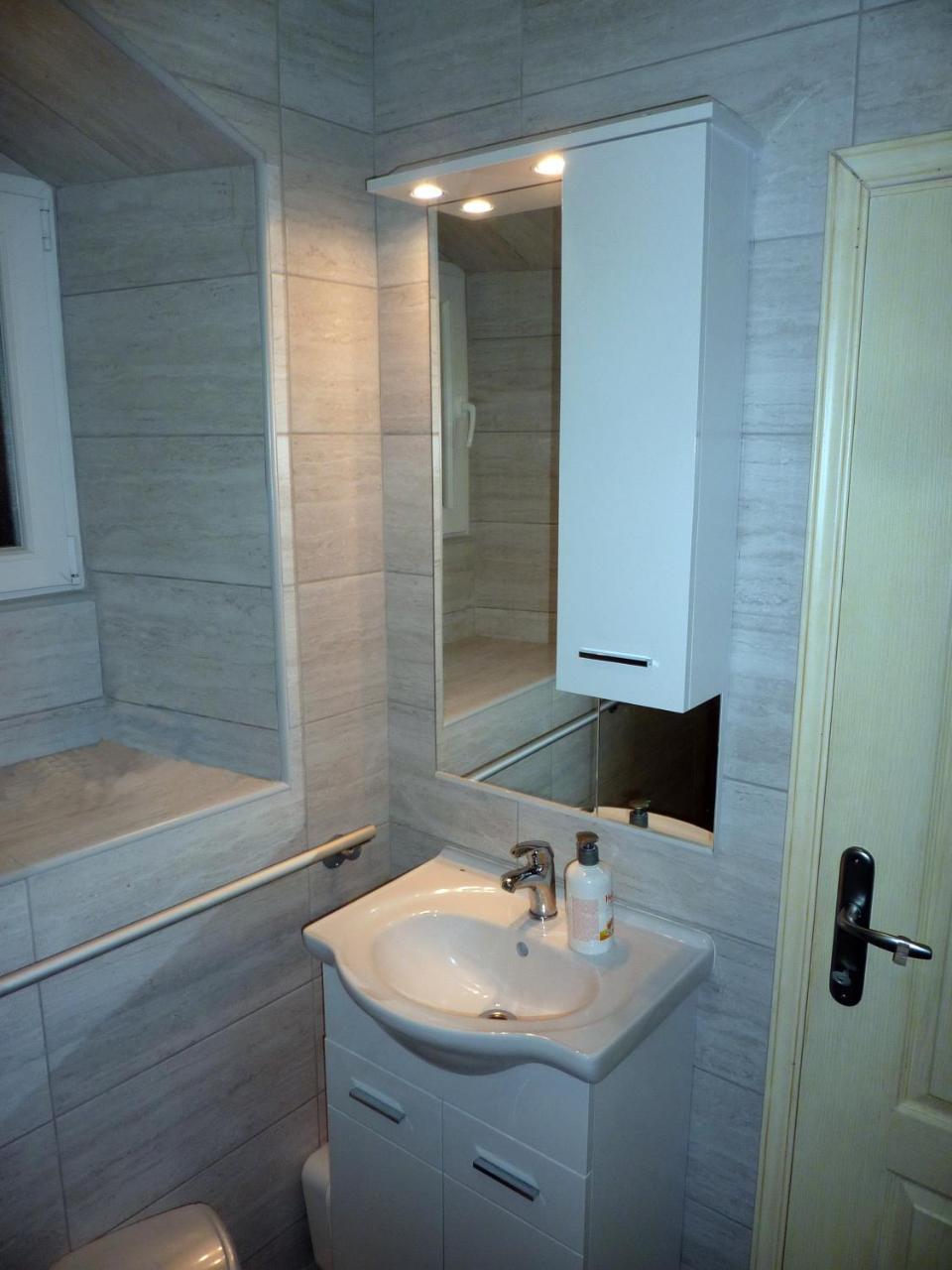 Rose - Apartmani Janovic Luštica Exterior foto